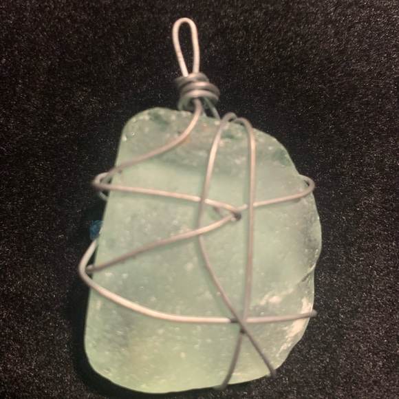 Beautiful sea foam green Seaglass Pendant, Cape Breton Island - Picture 4 of 5